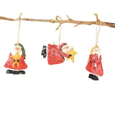 China Resin Christmas decorations Resin pendant small gift scene layout Hand-painted Christmas pendant Santa Claus for sale