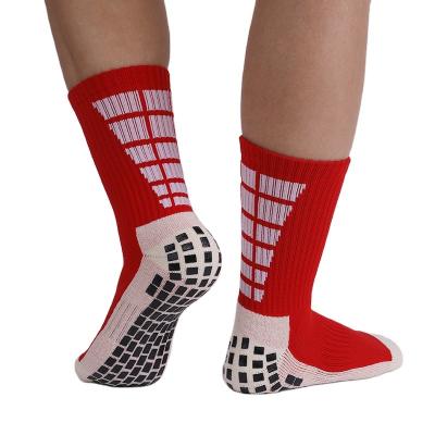 China Fashion Sustainable Hot Custom Made Comfortable Breathable Socks Casual Trend Sale Student Sports Tube Socks for sale