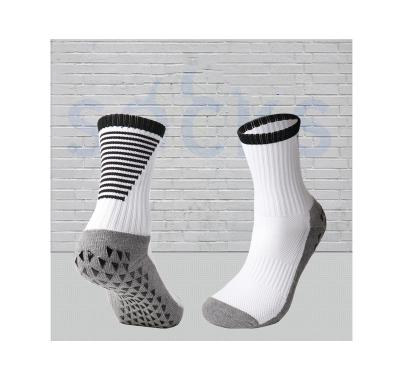 China Premium Quality Viable Custom Logo Fashionable Student Socks Printing Fashion Socks for sale