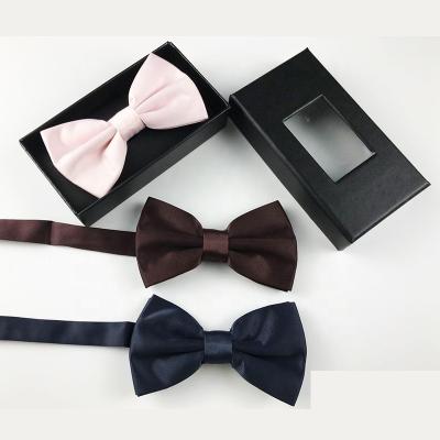 China Interesting Solid Quality Solid Color Custom Bow Tie With Packing Box Fashion Bow Tie for sale