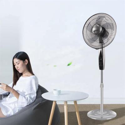 China Silent LED Display Whit Remote 5 Blades Metal Body Strong Power Swing Plastic Stand Fan for sale