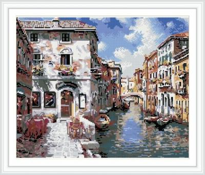 China GZ224 Abstract Landscape Pattern Full Diamond DIY Painting With Russia Design Packing for sale