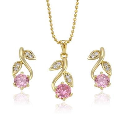 China Casual/Sporty Hot Sale Ladies Fashion Diamond Flower Design Gold Jewelry Set for sale