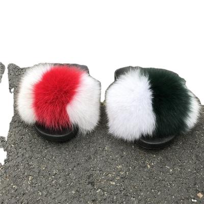 China 2022 Fashion Trend Size Lady's Fox Fur Big Slippers Slippers With Logo Customized for sale