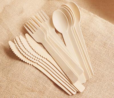 China Disposable Eco Friendly Disposable Cutlery Party Suncha Bamboo Wooden Knives for sale