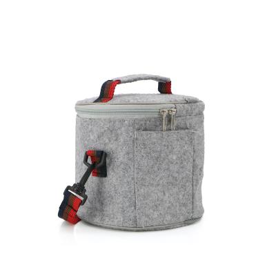 China Waterproof Portable Felt Zipper Cooler Bag Cylinder Lunch Box Thermal Insulated Bag for sale