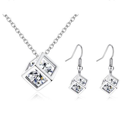 China 2021 Environmentally Friendly Newest Korean Style Cube Shape Necklace And Earrings Set for sale