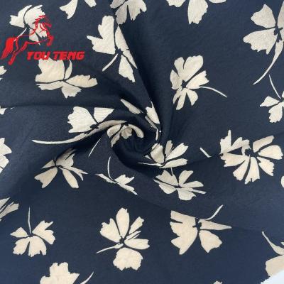 China Wholesale custom crepe dress fabric 100GSM screen print viscous rayon floral fabric viable woven nylon fabric viscous for blouse for sale