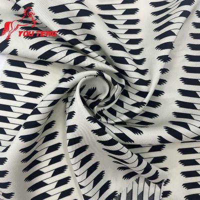 China Custom Imitation Imitation Geometric Imitation Wrinkle Free 75Dx75D 120GSM Anti-Static Polyester Twill Fabric 100% Woven For Shirt Blouse for sale