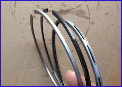 China Aros del émbolo de gran tamaño del motor de coche, aros del émbolo 3802421 de 6BT Cummins en venta