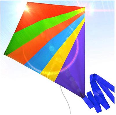 China Offset printing OEM super easy flying colorful rainbow sports cometas diamond kite for kids for sale