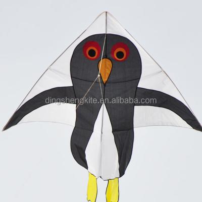 China Polyester Weifang Animal Kite Delta Penguin Kite For Advertising for sale