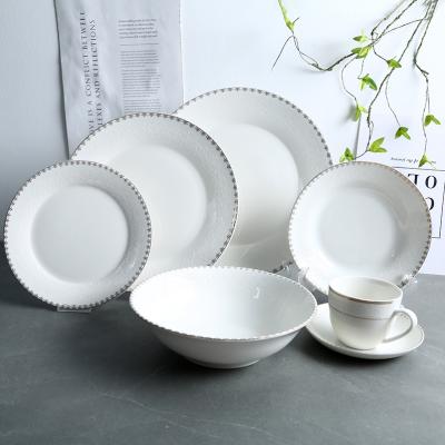 China Sustainable Ceramic Royal Golden Design , Embossing Design Tableware Feeling Set for sale