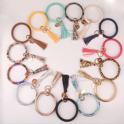 China Wholesale PU Monogrammed Big Leather Bracelet Monogrammed Bracelet Enamel Patterns Disc Key Chain Bracelet Mom Key Chain for sale