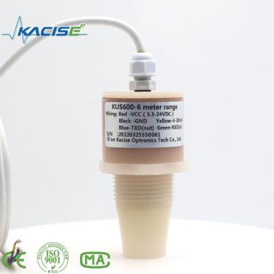 China El sensor ultrasónico KUS600 fabricado con materiales PVDF/PTFE se utiliza para medir la distancia y el nivel del líquido. en venta