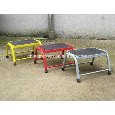 China Folding Ladders Steel Step Ladder One Small Space Step Ladder for sale