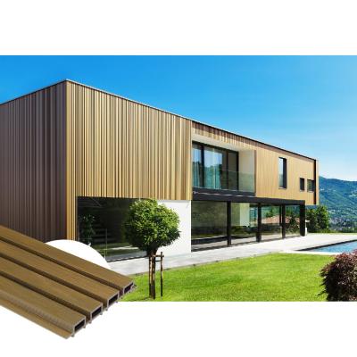 China Revestimiento exterior compuesto del roble 219x26m m para la viruta del chalet 3D en venta