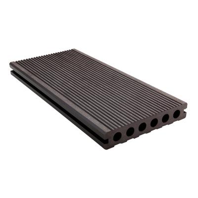 China Lightweight Hollow Composite Decking with Eco-Friendly and Pest-Resistant Function en venta