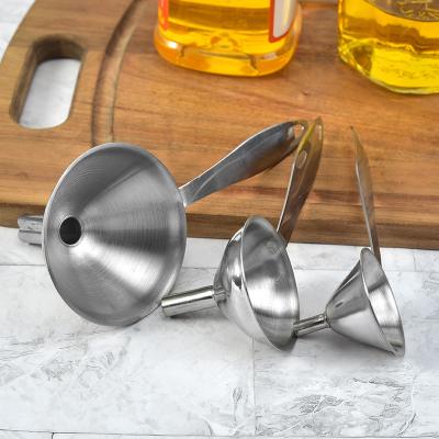 China Wholesale 3 PCs Mini Funnel Viable Three Piece Funnel With Silver Stainless Steel Metal Liquid Funnel Inside for sale