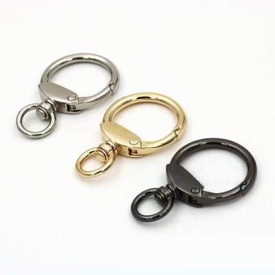 China Custom Color D Ring Flat Metal Bag Making Accessories Belt Buckle Accessories Metal D Clip For Handbags for sale