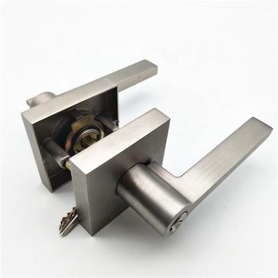 China Door Square Interior Door Lever Silver Chrome Door Handle for sale