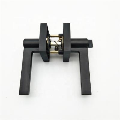 China New Arrival Door Entry Square Zinc Alloy Powder Coated Door Handle Lever for sale