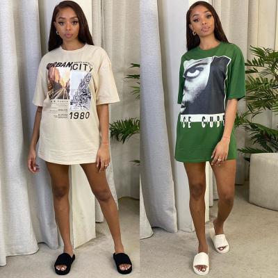 China SZ1590 Anti-Wrinkle Digital Setting Printed Medium Length T-Shirt Printed Drop Shoulder Graphic Tee Women Tops for sale