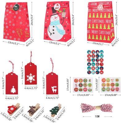 China Christmas Wrapping Paper Bag Set Digital Wrapping Paper Collectible Gift Bag Sticker Set for sale