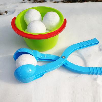 China Hot Sale Duck Snowman Ball Shape Mold Cute Colorful Toy Plastic Snowball Maker from Plastic/pp for sale