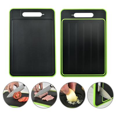 China Sustainable Double Side Cutting Board Defrosting Plastic Vegetable Cutting Boards With Garlic Crusher And Sharpener for sale