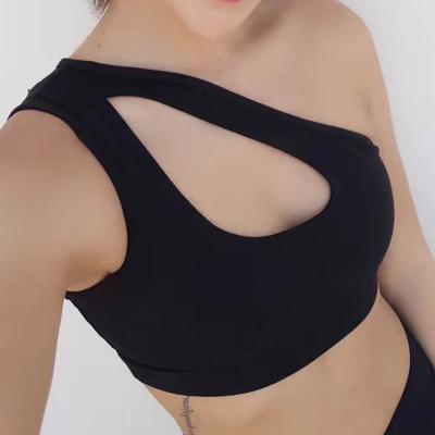 China ATBUTY Breathable Hot Summer Sports Sexy Fitness Wear Women Gym Sports Sleeveless Yoga Top Bra Wear Shorts Seamless for sale