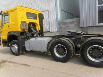 China Yellow DOT Certified Sinotruk HOWO 6X4 10 Wheeler Tractor Trucks with Tires for sale