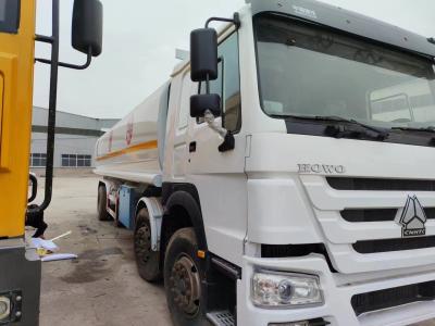 Chine Utilisé HOWO 8*4 Fuel Oil Tank Truck 20000L Euro 3/4/5 pour vos projets de construction à vendre