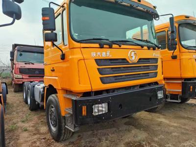 China Shacman 6X4 tractortruck met radiale banden en 50 ton last gebruikte vrachtwagentractoren Te koop