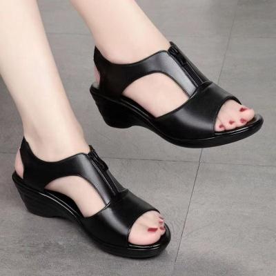 China CUSHIONING Horizon New Arrival Women Shoes Wedges Sandals With Zipper Comfortable Wedge Sandals PU Leather Wedges Sandals 2022 For Mother for sale