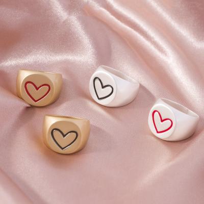 China Romantic Matte Gold Signet Ring For Women Alloy Multicolor Oil Drip Heart Shaped Girl for sale