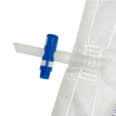 China Good Quality PVC Urine Bag With Cross Valve 2000ml Sterile Disposable For Adult for sale