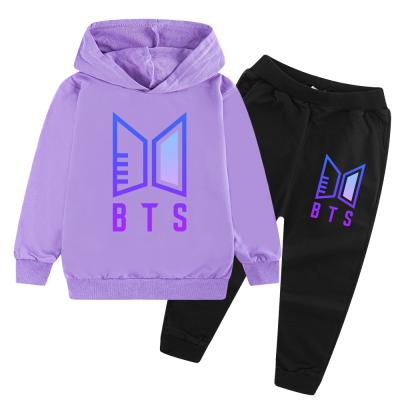 China Vintage kids fall apparel 2021 3-15 year old boys and girls custom hoodie BTS sportswear set for sale