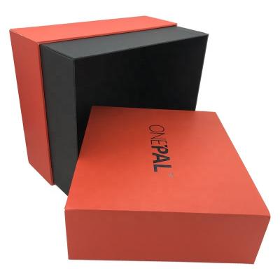 China Small Luxury Packaging Customized Paper Gift Box With Lid For Perfume Cosmetic Jewelry Box for sale