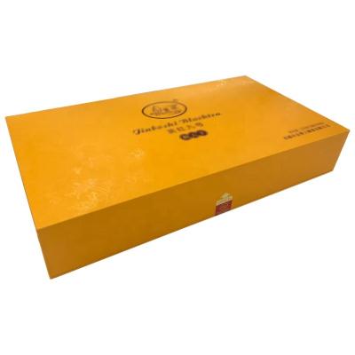 China Luxury Yellow Magnetic Packaging Magnet Packaging Paper Box For Gift for sale