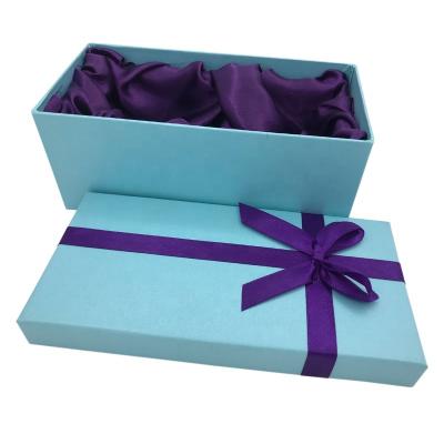 China Luxury Custom Made Luxury Apparel Gift Garment Blue Paper Cardboard Packaging Packaging Box for sale