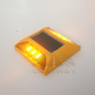 China Road Beacon Plastic Cheap Plastic Plot Light Solar Led Flashing Solar Stud For Road Safety for sale