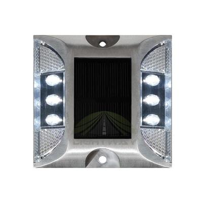 China Cast aluminum solar powered permanent load 20ton marker reflector capactiry led solar road stud for sale