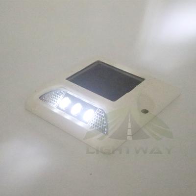 China Factory Plastic Aluminum Led Marker 3m Cat Eye Solar Road Stud Plastic Reflective Price for sale