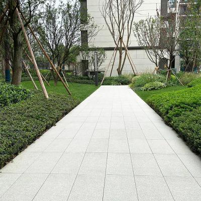 China Modern Looking Nature Stone Bush Hammered Non To Slip R13 No Moss Granite Tiles For Building Flooring for sale