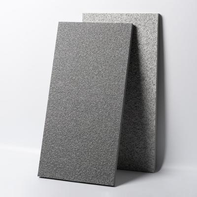 China Modern Silver 20mm Granite Matt Rough Outdoor Paving Stone Tiles 600x600 for sale