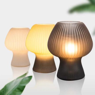 China New-designed luxury glass Table lamp home decoration lighting decorative glass mushroom lamp fixture glass lamp for sale