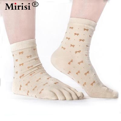 China New Design Antibacterial Bow-knot OEM Cute Girl Combed Cotton Five Finger Socks for sale