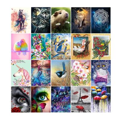 China Handmade Round 5D Diamond Painting Cross Stitch Kit Landscape Animal Full Mosaic Embroidery Gift Home Decor Painting for sale