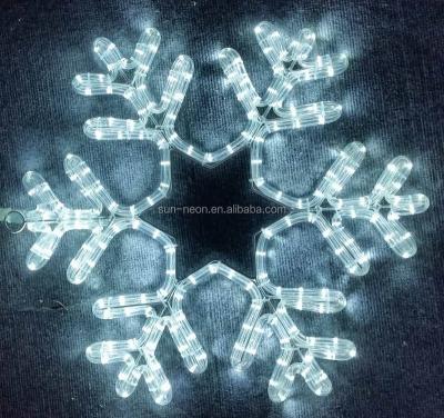 China Park ; Hotel Hot Sale Christmas Decoration Acrylic Snowflake In Different Size Wholesale for sale